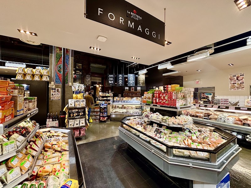 La Bottega Nicastro, Fine Food Shop - ByWard Market