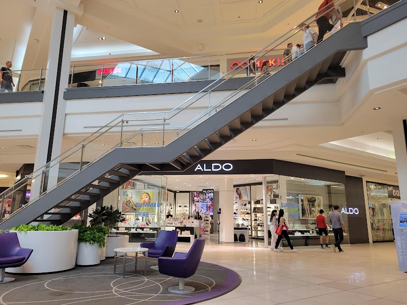 St. Laurent Shopping Centre